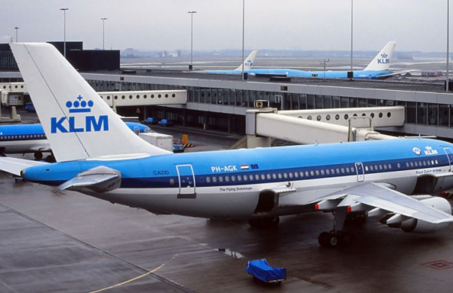 Авиакомпания KLM приостанавливает полеты в Украину из-за риска вторжения РФ