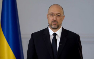 Шмыгаль обратился к украинцам на фоне возможного вторжения РФ