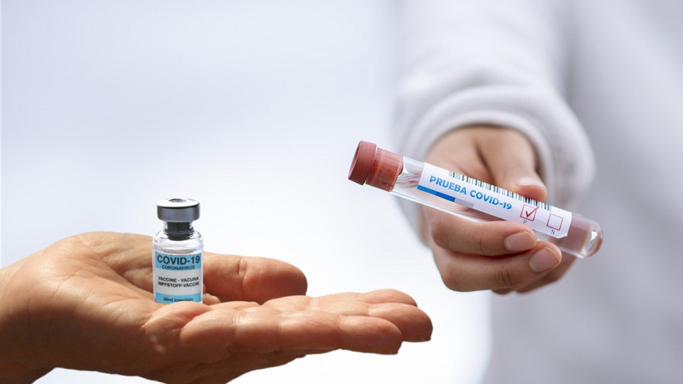 Антитела после COVID-19 против вакцины: израильские ученые дали разъяснение о противовирусной защите