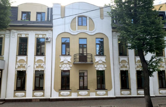 Рівненський окружний адмінсуд змінив години прийому вхідної кореспонденції