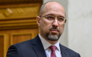 Шмигаля просять пояснити, чому розмір посадового окладу держслужбовця збільшився не так, як планували