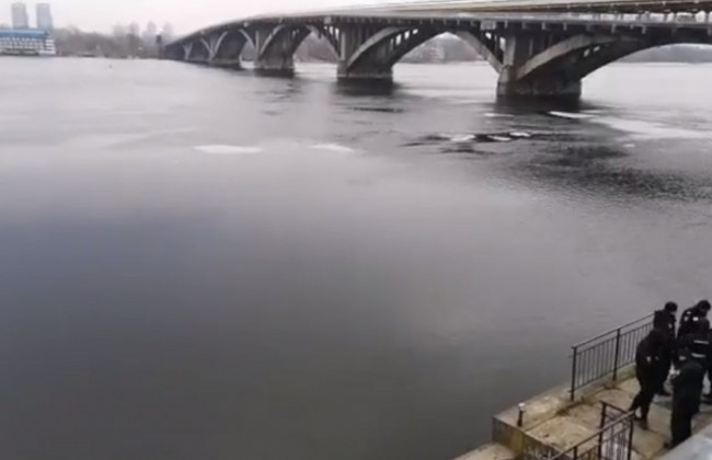 В Киеве нашли тело темнокожего парня: фото и видео