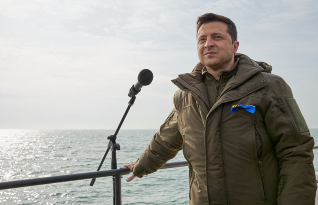 Зеленский пояснил риски, почему учителя, медики и военные могут не дождаться повышения зарплат