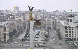 Боги маркетинга: в Киеве во время трансляции Reuters с Майдана продавали «гараж на Соломе»