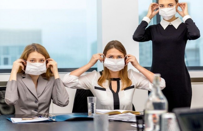 Как коронавирус распространяется в закрытом помещении