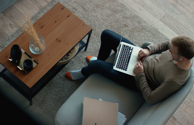 Большинство удаленных работников не хотят возвращаться в офис: влияет ли это на производительность