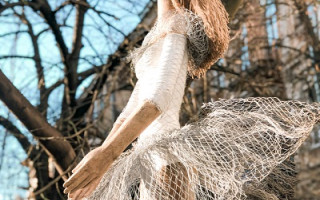 В Киеве восстановили скульптуру балерины, которую разбили вандалы