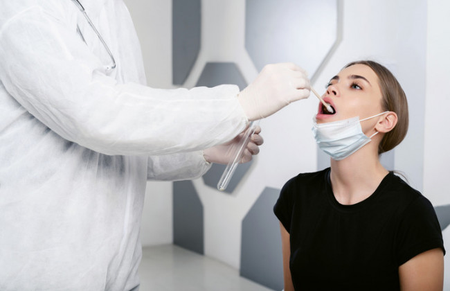 Признаки того, что вы, возможно, перенесли «Омикрон» и не заметили