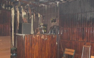 В Киеве будут судить мужчину, который поджег кафе на Лесном массиве