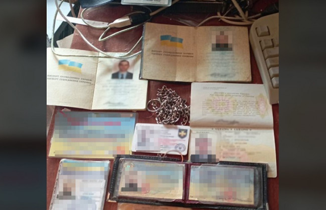 В Киеве разоблачили «черных регистраторов» квартир и земельных участков: как работала схема