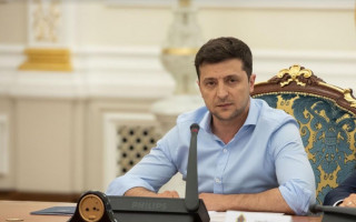 Зеленский поговорил с Байденом и начал заседание СНБО