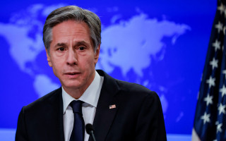 Американские дипломаты, находящиеся во Львове, отправляются в Польшу