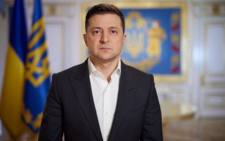 Зеленский выступил с обращением к украинцам, видео