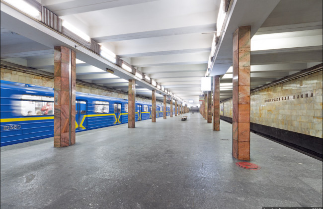 В Киеве на одной из станций метро эскалаторы закроют на ремонт