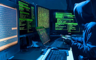 Новая кибератака на Украину: сайты Рады, Кабмина и МИД перестали работать