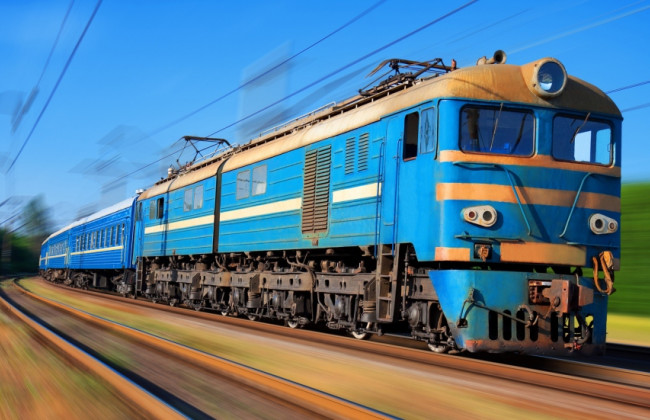 В Луганской области временно меняется маршрут и график движения пригородных поездов: расписание