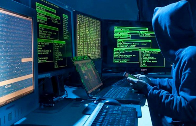 Новая кибератака на Украину: сайты Рады, Кабмина и МИД перестали работать