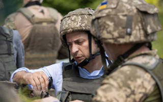 Десант РФ в Гостомеле заблокировали, отдан приказ на уничтожение: Зеленский