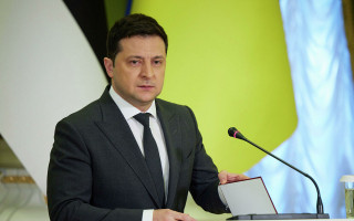 Франция передаст Украине оружие и военное оборудование, — Зеленский