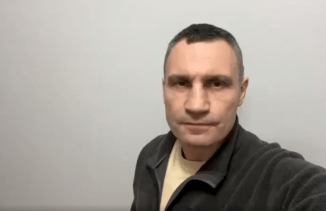 Мы должны выстоять: Кличко призвал бизнес помочь больницам, людям в укрытиях и защитникам