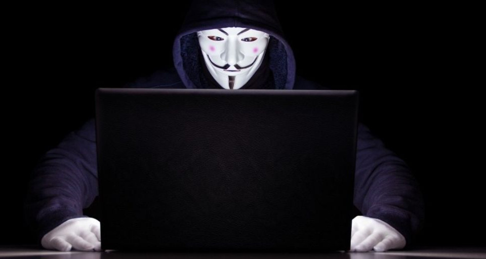 Хакеры Anonymous объявили России кибервойну