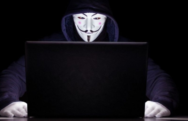 Хакеры Anonymous объявили России кибервойну