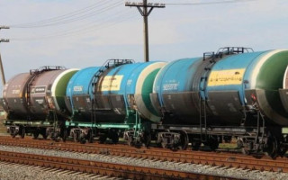 «Море вогню»: ЗСУ підірвали 56 цистерн з паливом для армії РФ