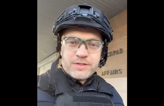 В Киеве раздали 25 тысяч автоматов, а также РПГ и гранаты