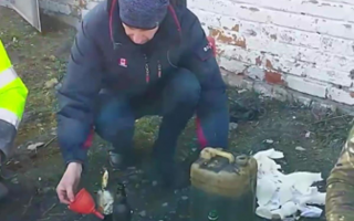 Жители Киевской области собственноручно готовят «коктейли Молотова»