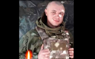 Підірвався на Генічеському мосту та зупинив російські танки: матрос Віталій Скакун отримав звання Героя України посмертно