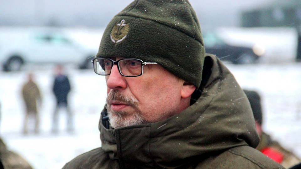 На всій території України встановлюються блок-пости, — міністр оборони