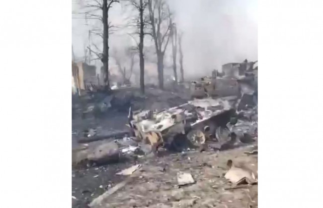 В Буче ВСУ уничтожили российскую бронетехнику, видео