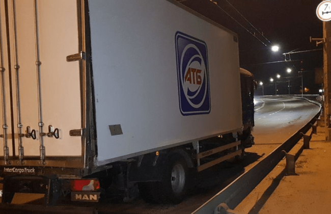 В Николаеве остановили фуру «АТБ», в которой скрывались войска РФ