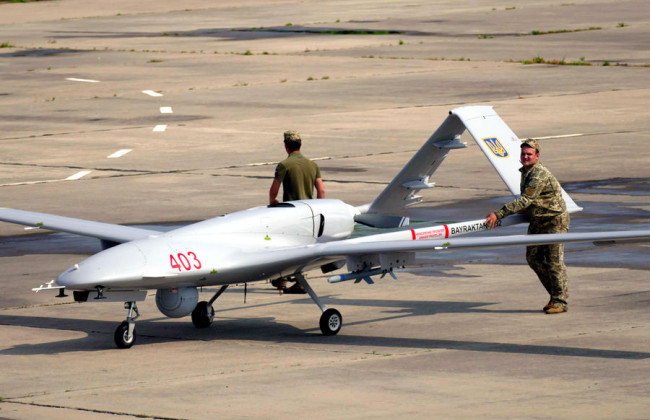 Как Байрактар на Херсонщине уничтожил колонну вражеской техники: видео