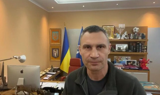 В Киеве создают гуманитарный штаб для помощи жителям города