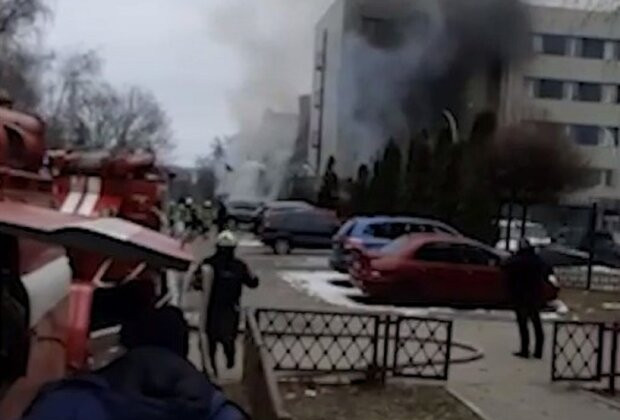 Поврежденные дома и много раненых: Харьков вновь под обстрелами, видео