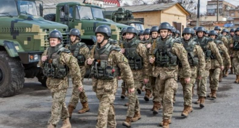 Україна платитиме військовослужбовцям до 100 тисяч гривень на місяць, — рішення уряду