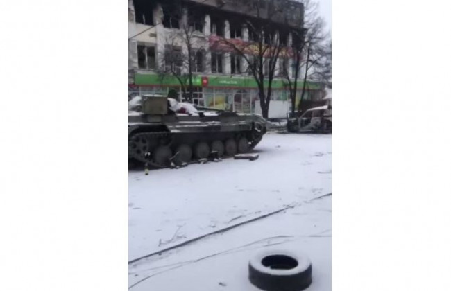 В Бородянке догорают российские танки, ВИДЕО