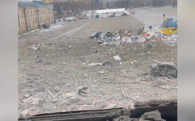 Авиаудар по Харьковской ОГА: появилось видео разрушений