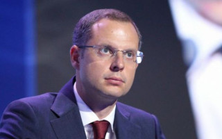Украинцев призвали рассчитываться за продукты банковскими картами