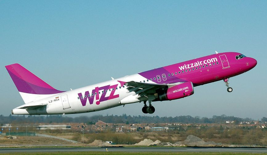 Wizz Air поможет украинцам: будет раздавать бесплатные билеты