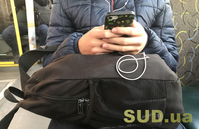 Украинцам рассказали, как остаться на связи во время войны