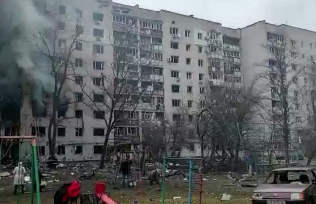 Авиаудар по Чернигову: число погибших возросло до 26 человек, видео