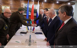 Начались переговоры между Украиной и Россией: ВИДЕО, ФОТО. ОБНОВЛЯЕТСЯ