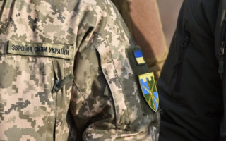 Украинцев предупредили о мошенниках, которые могут собирать деньги в поддержку ВСУ