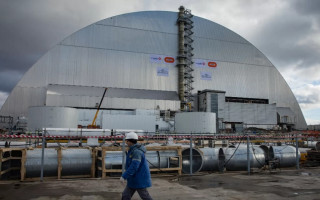 Персонал ЧАЭС удерживают уже десятые сутки, люди истощены, — мэр Славутича