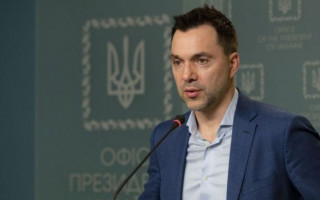 Арестович: Хватит ныть и жаловаться, что власть не может вытащить людей из-под завалов — это играет на руку врагу, ВИДЕО