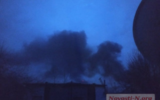 По Николаеву ударили с реактивных систем залпового огня, видео