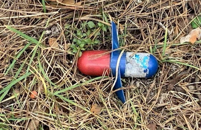 Сбрасывают с беспилотников: показали новые маячки для наводки обстрелов