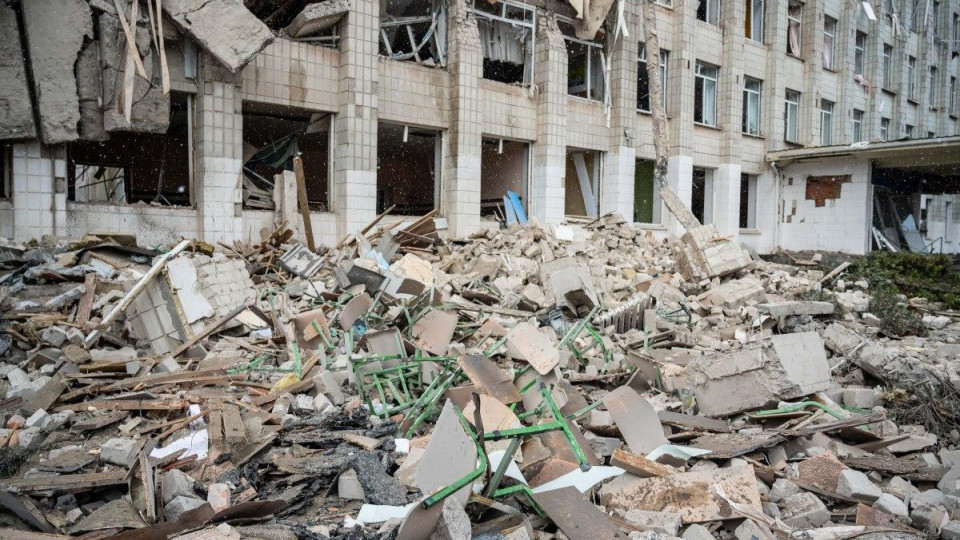 С начала войны разрушено или повреждено 211 школ в Украине, — Шкарлет